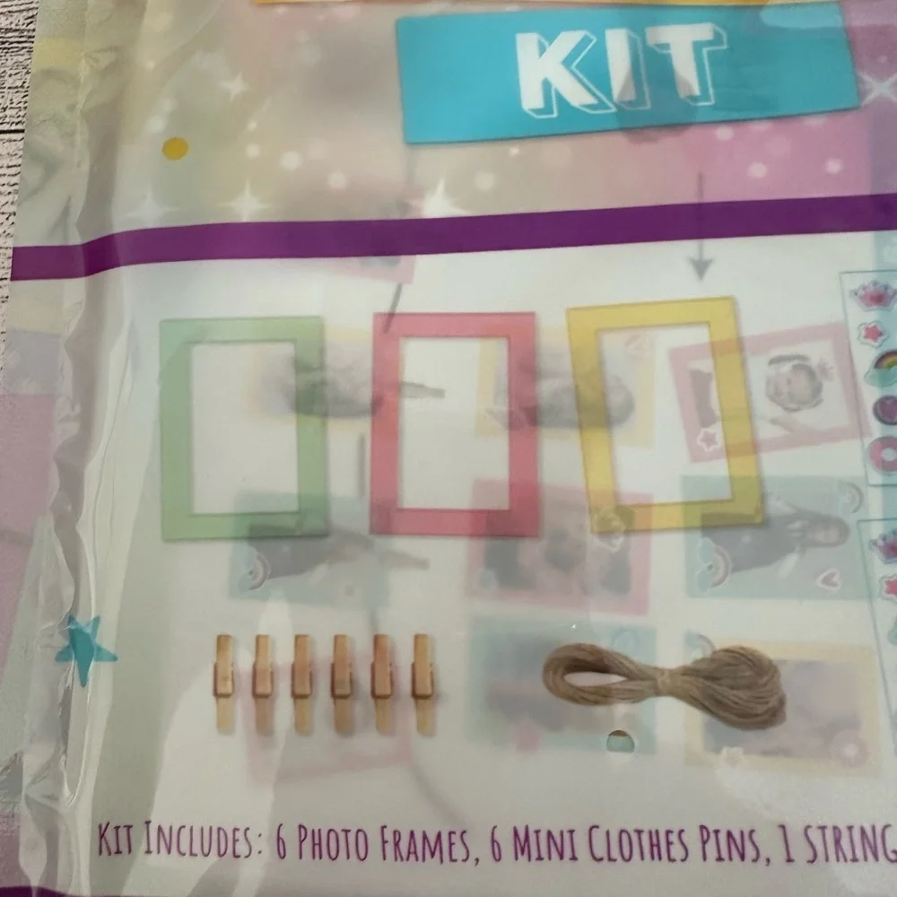 🌵3/$15 New Make Your Own Photo Garland Kit ( see description)